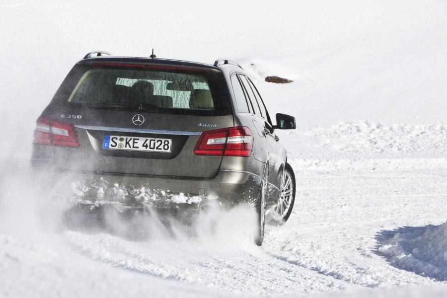  Mercedes-Benz E-Class 4Matic 2009 года  (фото 39 из 43)